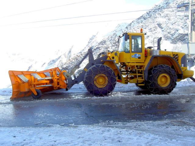 macchinari industriali volvo Post-10-1105193914_thumb