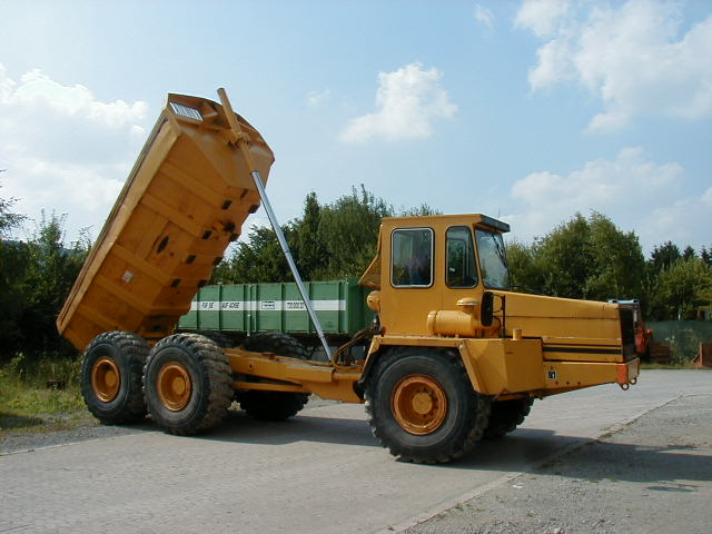 Faun/ O&K 40 Muldenkipper  dumper Post-21-1107810412