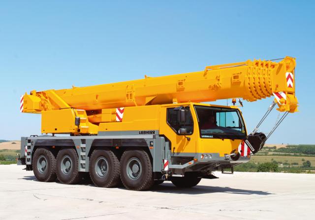 Liebherr_LTM1070.jpg