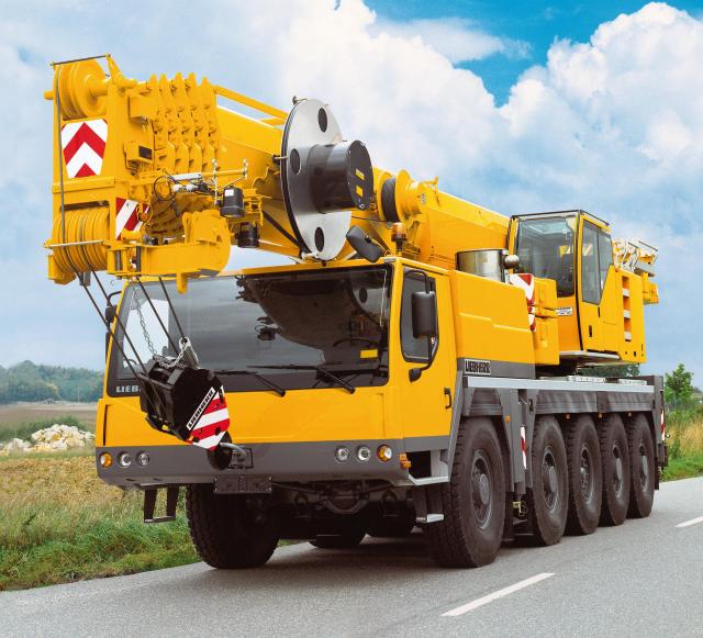 Liebherr_LTM1095.jpg