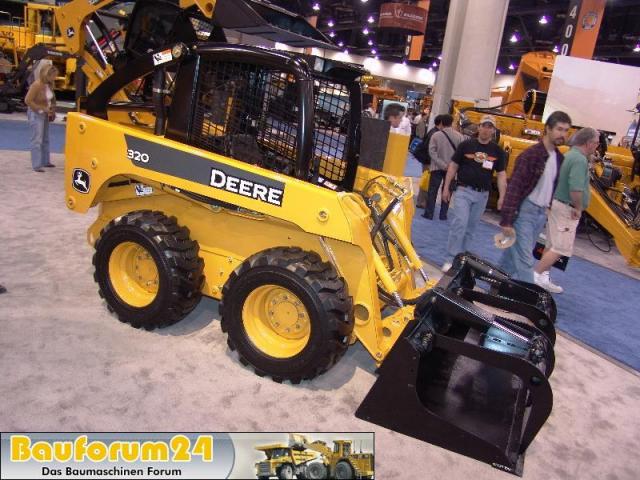 Deere0001.JPG