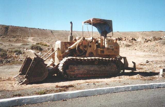 CAT955L2.jpg