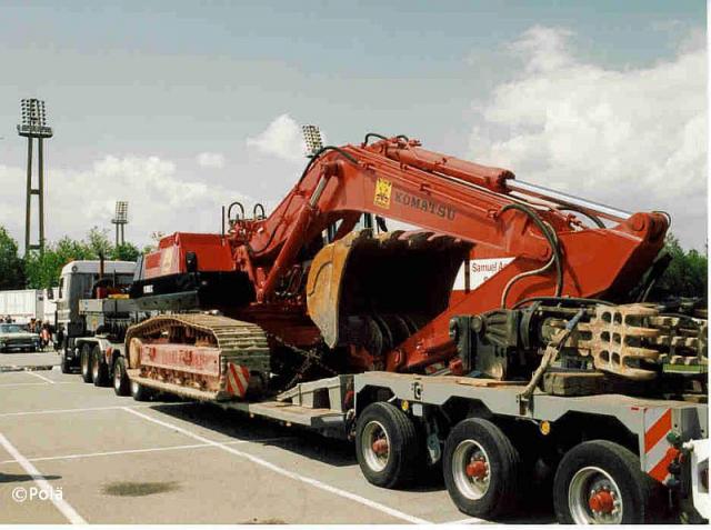 KOMATSU_PC400LC__2_.jpg