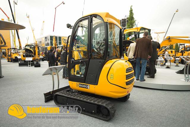 jcb_019.jpg