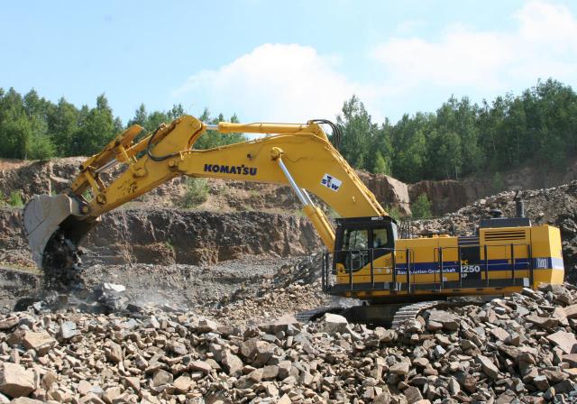 komatsu_01.jpg