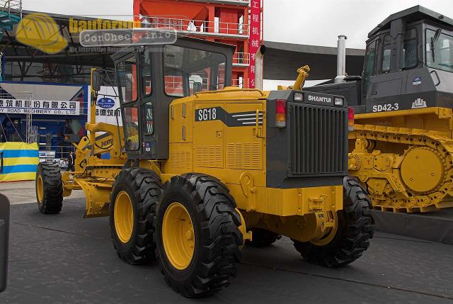 bauma_shanghai_06_shantui12.jpg