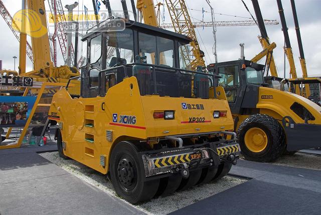 bauma_shanghai_06_xcmg14.jpg