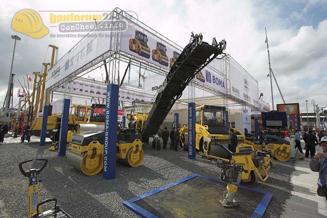 bauma_shanghai_06_bomag01.jpg