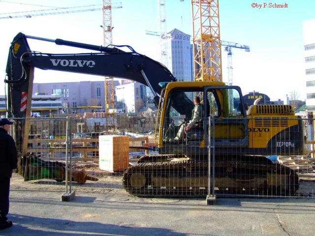 lpe_volvo_ec210R.JPG