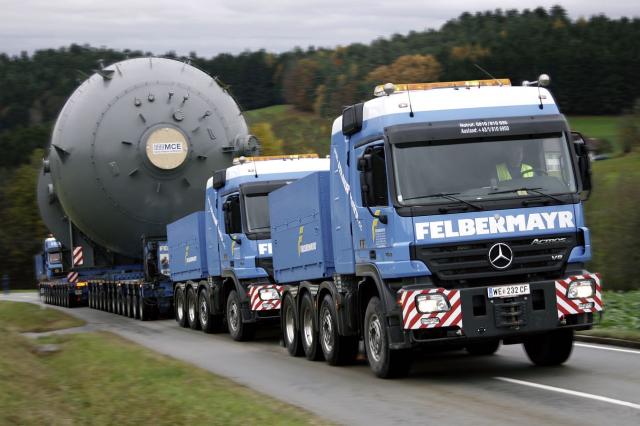 actros_slt_02.jpg