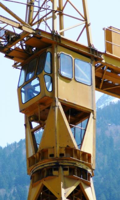 LIEBHERR_200_C_KABINE.JPG