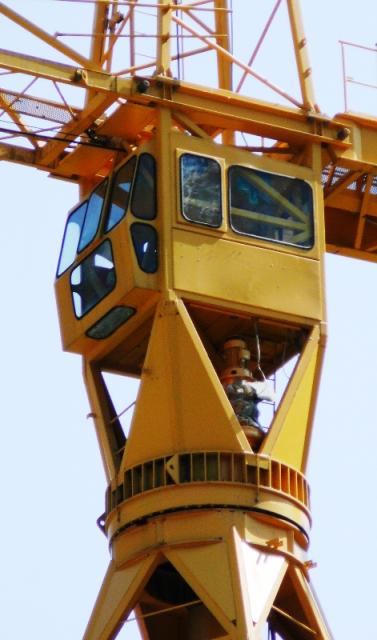 LIEBHERR_301C_KABINE_1.JPG