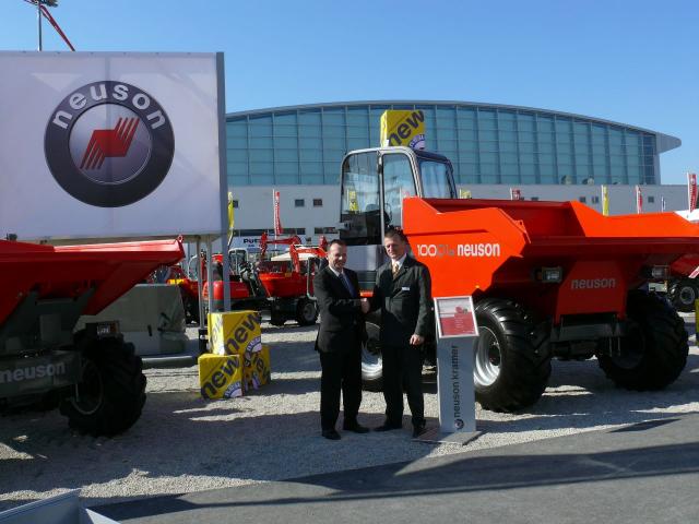 Bauma2007_Neuson.jpg