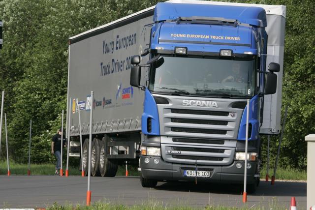 scania_03.jpg