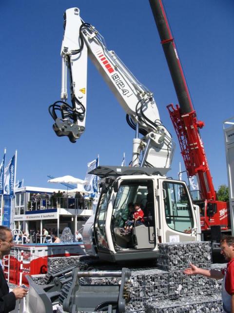 Bild_45_924_Compakt_Liebherr.jpg