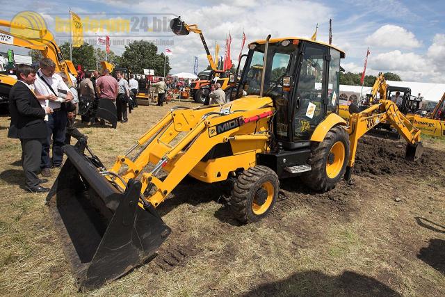 jcb_04.jpg