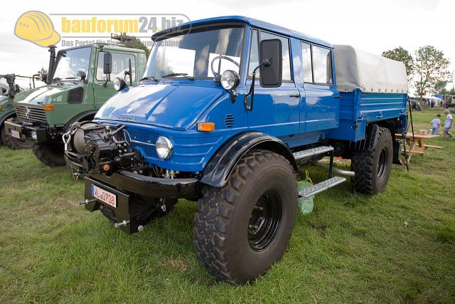 schleppertreffen_venner_berg_2007_unimog_000.jpg