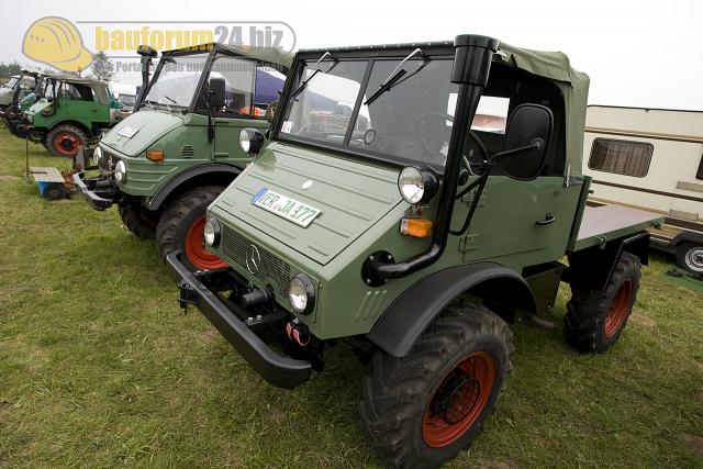 schleppertreffen_venner_berg_2007_unimog_010.jpg