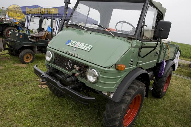 schleppertreffen_venner_berg_2007_unimog_014.jpg