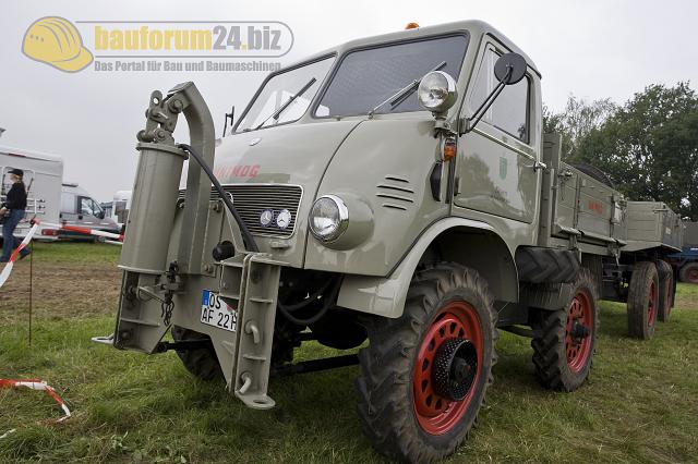 schleppertreffen_venner_berg_2007_unimog_032.jpg