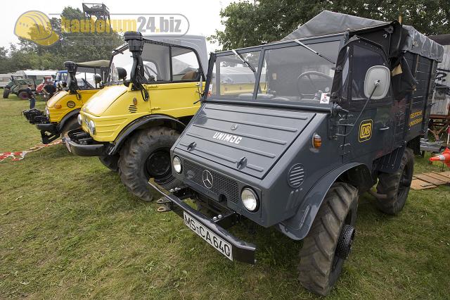 schleppertreffen_venner_berg_2007_unimog_036.jpg