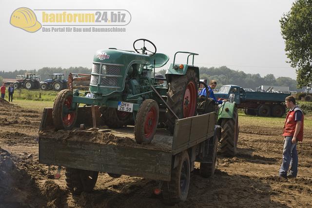 schleppertreffen_venner_berg_2007_traktoren_013.jpg