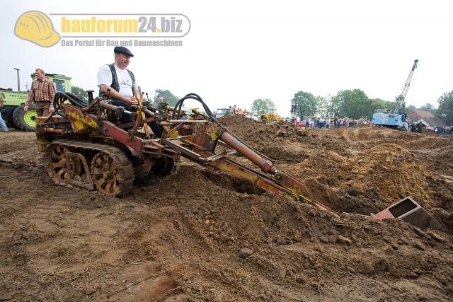 schleppertreffen_venner_berg_2007_baumaschinen_007.jpg