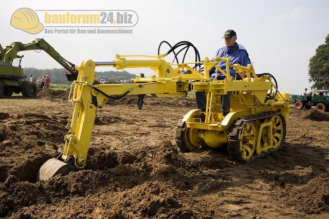 schleppertreffen_venner_berg_2007_baumaschinen_011.jpg