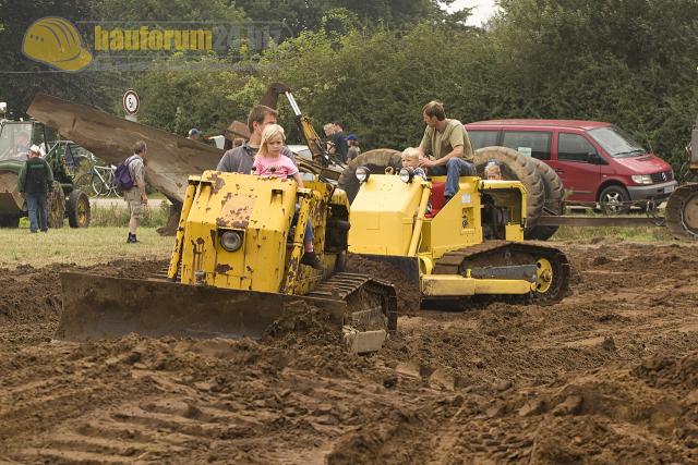 schleppertreffen_venner_berg_2007_baumaschinen_015.jpg