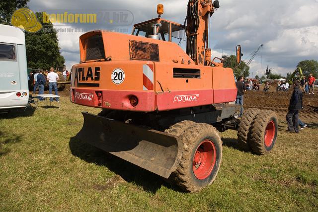 schleppertreffen_venner_berg_2007_baumaschinen_027.jpg