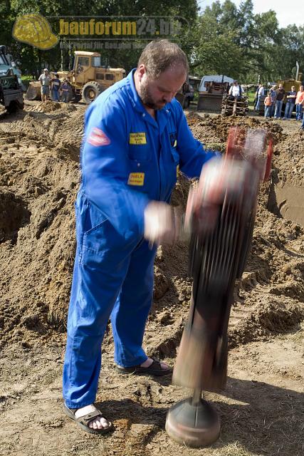 schleppertreffen_venner_berg_2007_baumaschinen_037.jpg