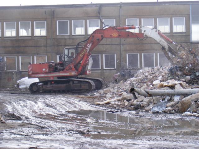 Abriss_Fabrikgel_nde_Elektrokohle_Lichtenberg_2007.09.28__25_.jpg