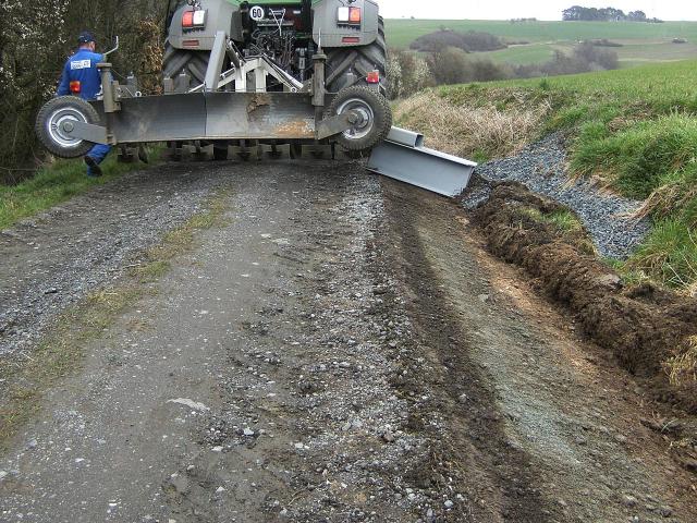 stehr_gravel_road_finisher_02.jpg