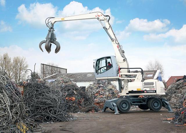 terex_umschlagmaschinen_kabelrecycling_01.jpg