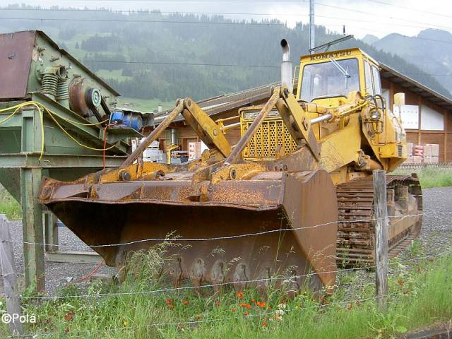 KOMATSU_D75S__6_.jpg