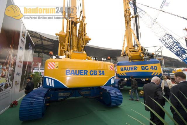 bauma_china_2008_bauer_03.jpg