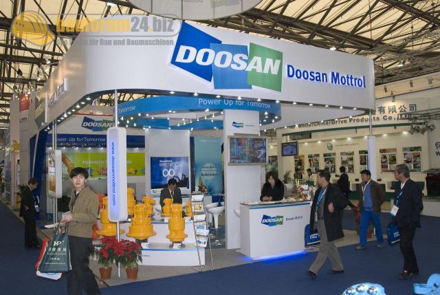 bauma_china_2008_doosan_mottrol_01.jpg