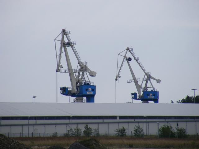 comp_Hafen_in_Schwedt.jpg