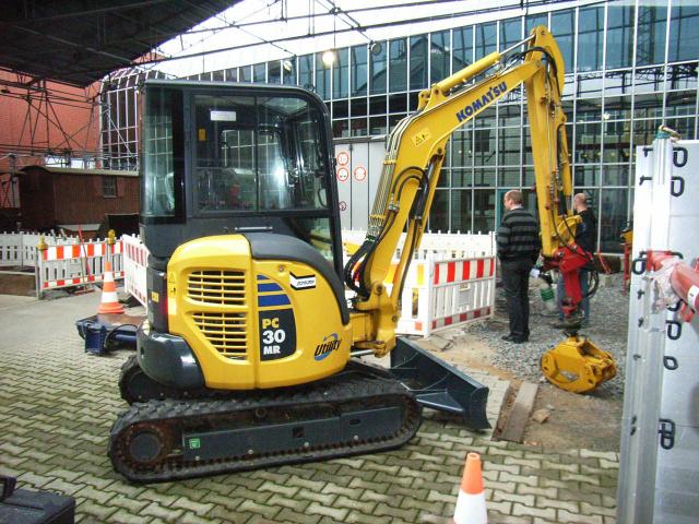 komatsu_dasa_pc30mr.jpg