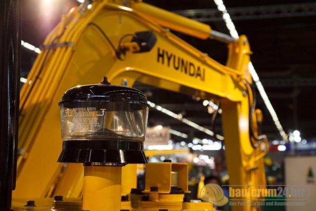 intermat_2009_hyundai_neu2_21.jpg