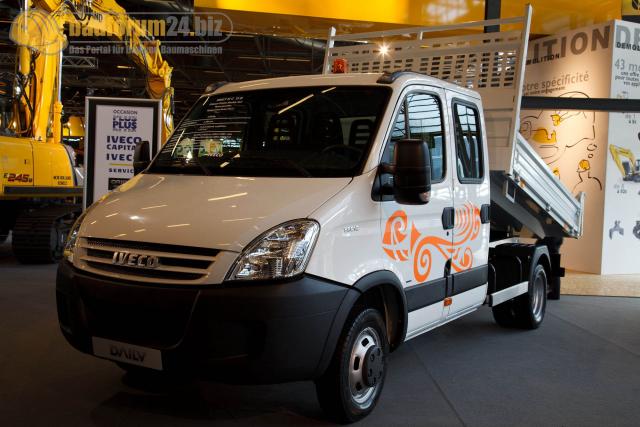 intermat_2009_iveco_astra_05.jpg