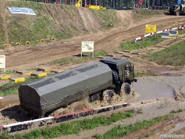 kamaz63501_4.jpg