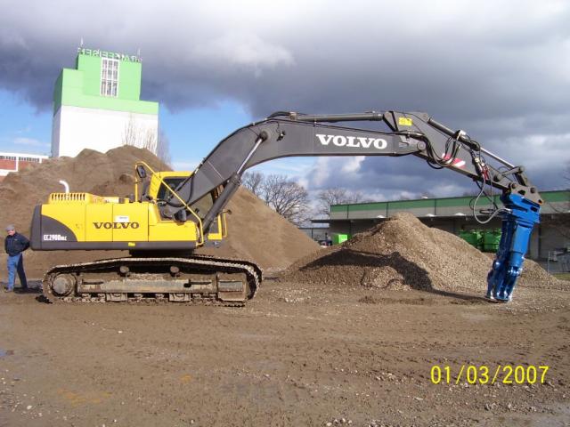 volvo_ec290nbc01.jpg