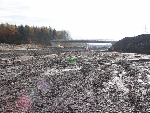 nierdeheide_blick_richtung_br_cke_post.JPG