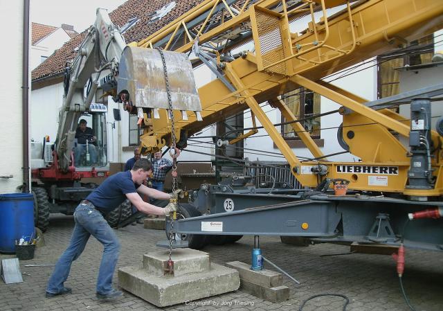 comp_1_MBKranmontage_Liebherr_32_TT_25._M_rz_2010_057.jpg