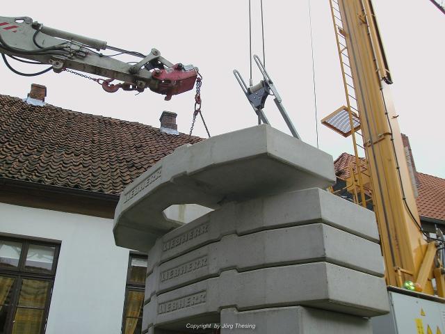 comp_1_MBKranmontage_Liebherr_32_TT_25._M_rz_2010_090.jpg