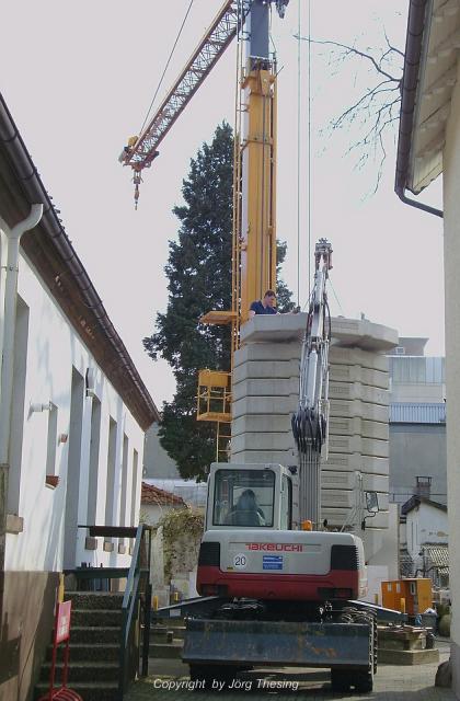 comp_1_MBKranmontage_Liebherr_32_TT_25._M_rz_2010_100.jpg