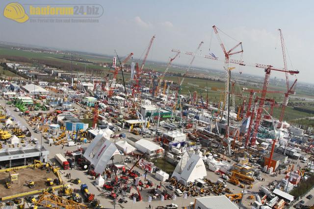 bauma_2010_eroeffnet.jpg