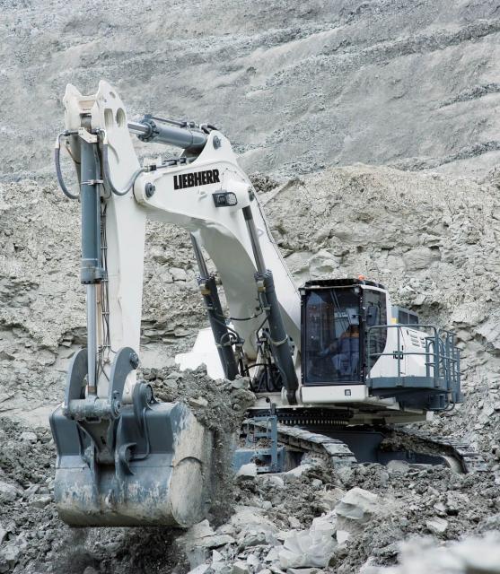 liebherr_r_9100.jpg