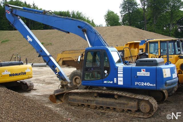 Komatsu_PC290NLC_6.JPG